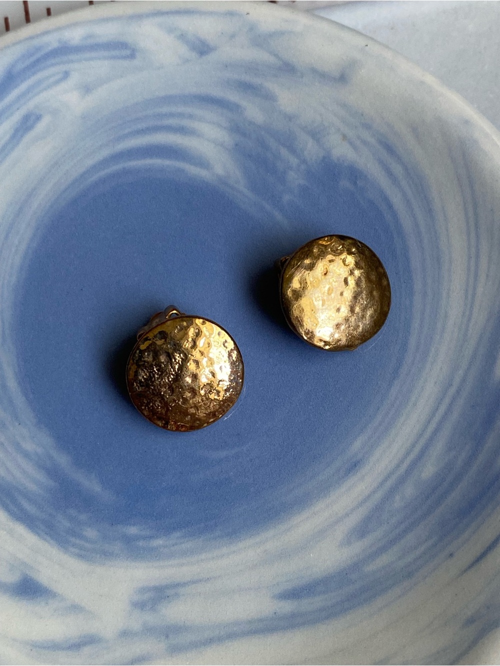 Vintage Hammered Gold Tone Round Clip-On Earrings